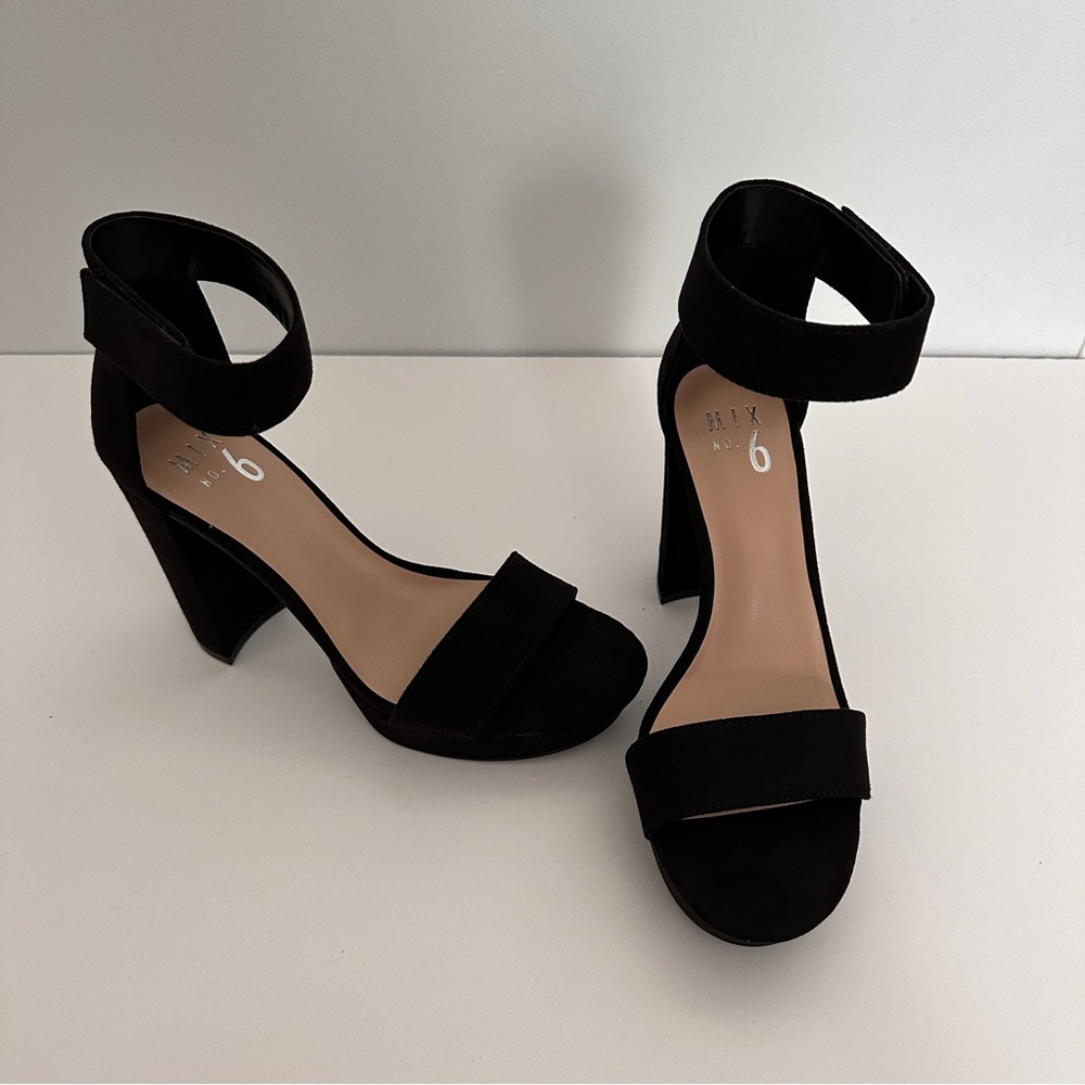 Mix No. 6 black heels microsuede platform